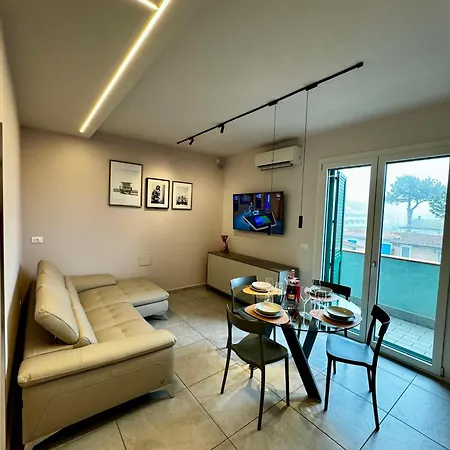 Apartament Nazioni